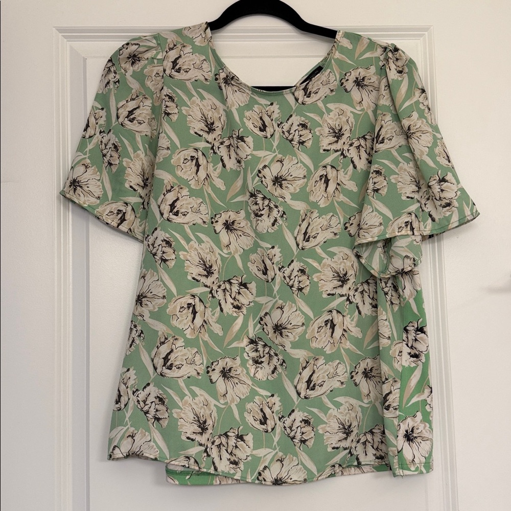 Ann Taylor Green and Cream Floral Blouse